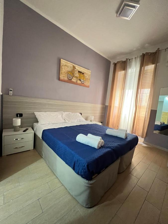 Silvana Naples